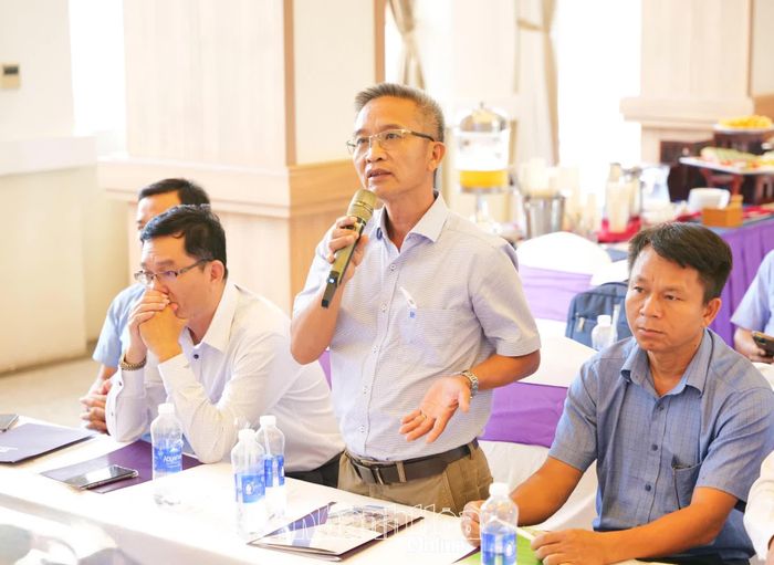 Đại diện doanh nghiệp tỉnh Lâm Đồng kiến nghị các giải pháp nâng cao hiệu quả quản lý thuốc, chế phẩm thủy sản trong nuôi tôm nước lợ.
