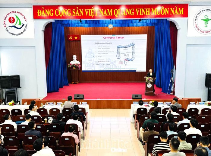 Quang cảnh hội thảo.