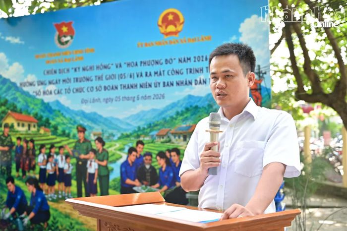 Ông Võ Đình Cháu - Phó Chủ tịch UBND xã Đại Lãnh phát biểu phát động hưởng ứng Ngày Môi trường thế giới.