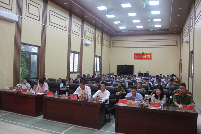 Đại biểu dự hội nghị.
