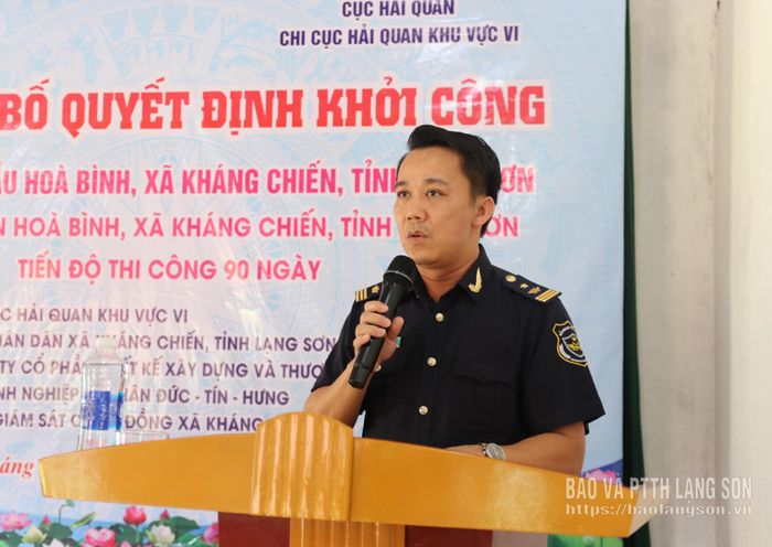 Lãnh đạo Chi cục Hải quan khu vực VI phát biểu tại lễ khởi công