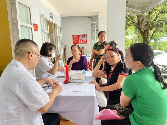 Theo kế hoạch, xã Khánh Hòa phấn đấu đạt tối thiểu 50% nhân dân toàn xã, tức là khoảng 8.750 người được khám sức khỏe định kỳ, khám sàng lọc miễn phí ngay trong tháng 6/2026.