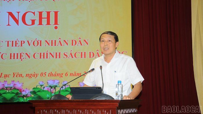Đại diện Điện lực Lào Cai giải trình các ý kiến liên quan đến đơn vị.
