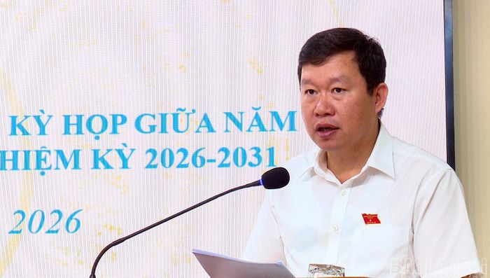 Tổ đại biểu số 8 HĐND tỉnh thông tin tới cử tri về Kỳ họp thứ 3 HĐND tỉnh.
