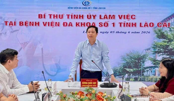 Đồng chí Dương Quốc Huy - Ủy viên Ban Chấp hành Trung ương Đảng, Bí thư Tỉnh ủy phát biểu tại buổi làm việc.