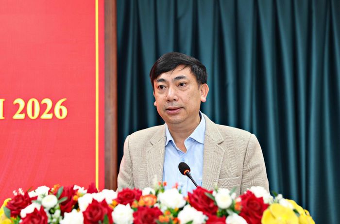 Đồng chí Nguyễn Thanh Hùng, Phó Chủ tịch Hội Nhà báo thông tin về công tác của hội thời gian qua