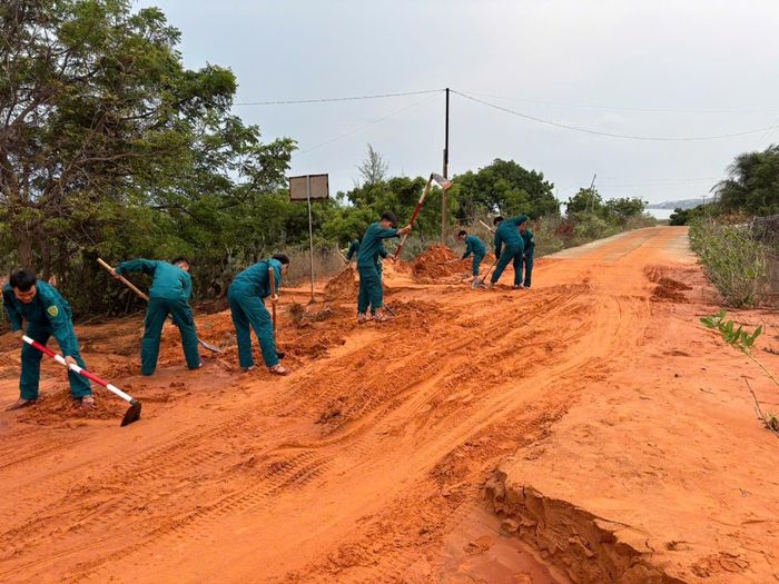 Các lực lượng tập trung khắc phục hậu quả thiên tai