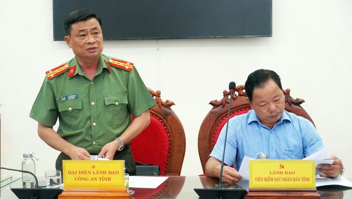 Đại biểu thảo luận tại buổi làm việc - Ảnh: N.M