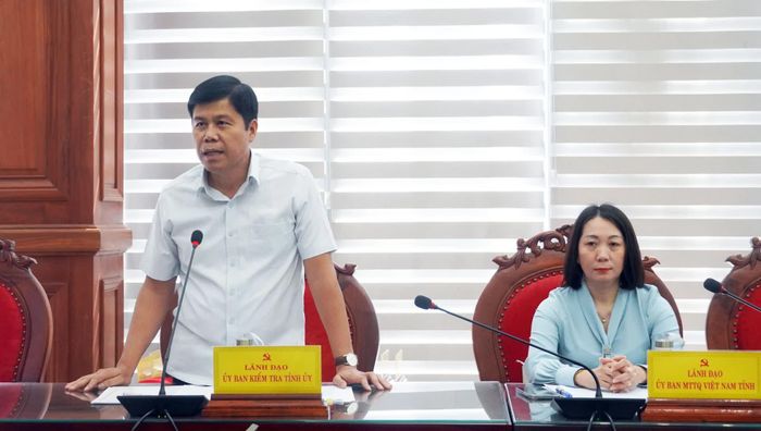 Đại biểu thảo luận tại buổi làm việc - Ảnh: N.M