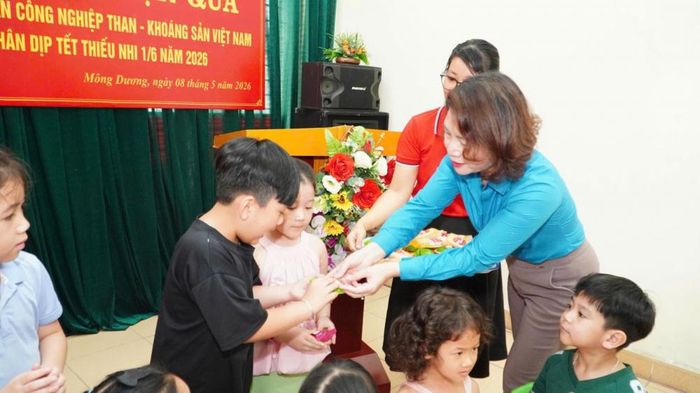 Không khí vui tươi, ấm áp Tết Thiếu nhi 1/6