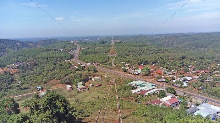 Khoảng cột 3061-3062 đường dây 500kV Đắk Nông - Cầu Bông