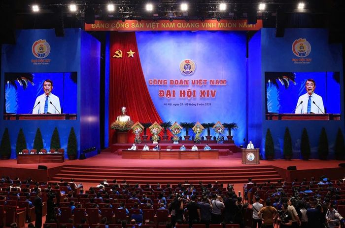 Toàn cảnh phiên thảo luận, trao đổi.
