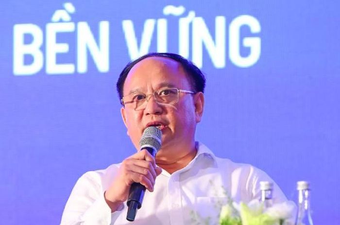  Trung tướng Trần Đức Thuận, Phó Chủ nhiệm Ủy ban Quốc phòng, An ninh và Đối ngoại của Quốc hội. 