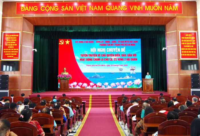 Toàn cảnhhội nghị.