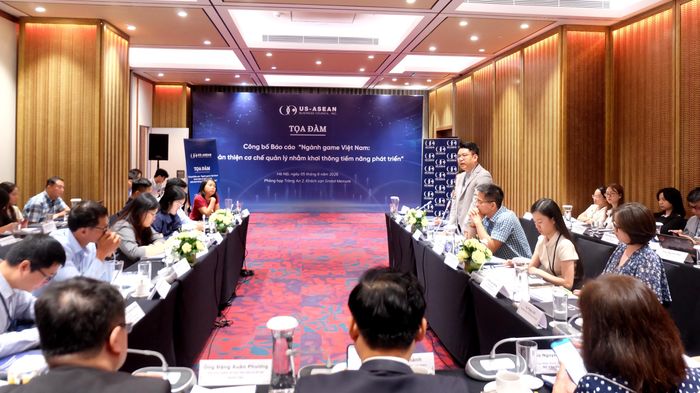 Quang cảnh tọa đàm