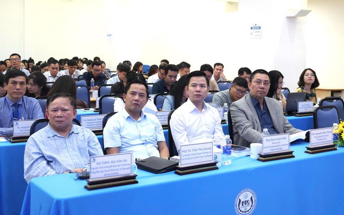 Hội thảo thu hút sự tham gia của các chuyên gia, nhà quản lý.