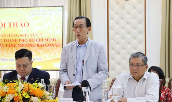 Tham dự Hội thảo có Nguyên Chủ nhiệm Ủy ban Đối ngoại của Quốc hội, nguyên Thống đốc NHNN Nguyễn Văn Giàu (bìa phải)