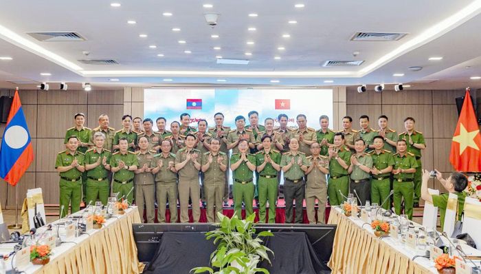 Các đại biểu tại hội nghị.