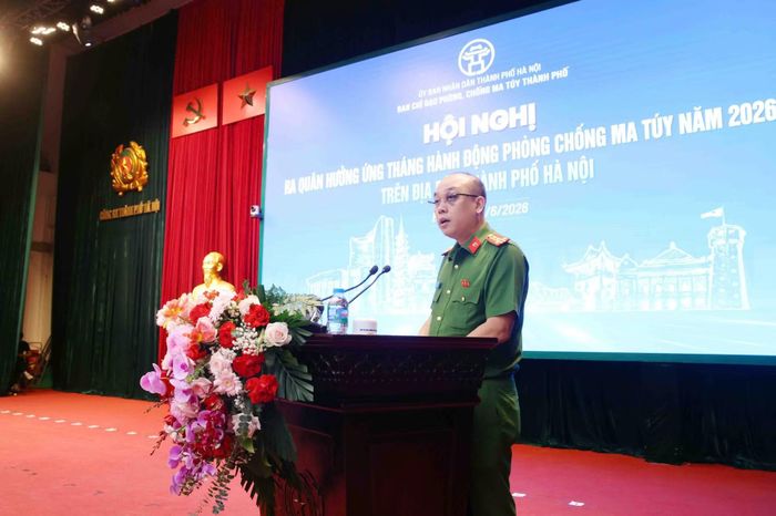 Đại tá Nguyễn Đức Long, Phó Giám đốc Công an TP Hà Nội phát biểu tại hội nghị.