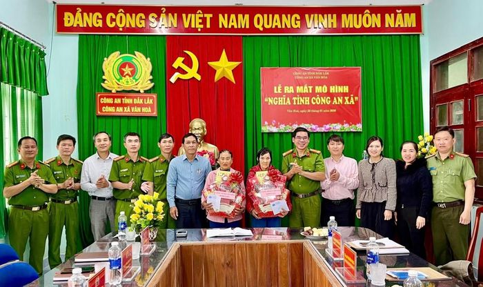 Công an xã Vân Hòa, tỉnh Đắk Lắk triển khai mô hình "Nghĩa tình Công an xã".