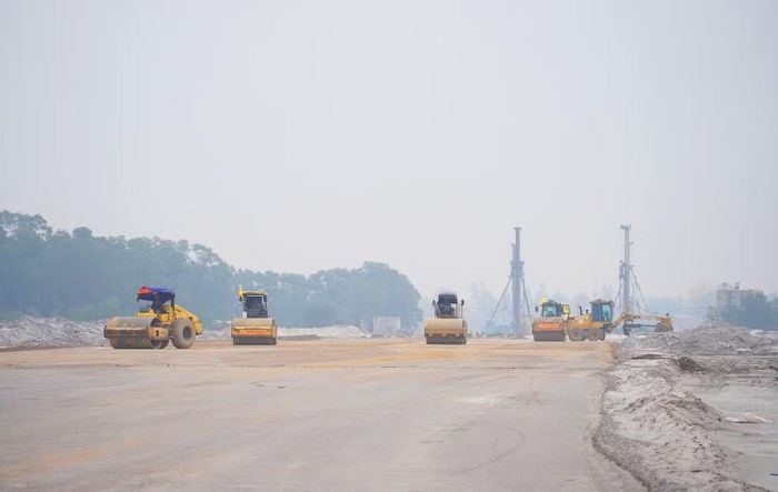 Quảng Trị đang thúc đẩy các đơn vị tăng tốc thi công để giải ngân vốn đầu tư công.