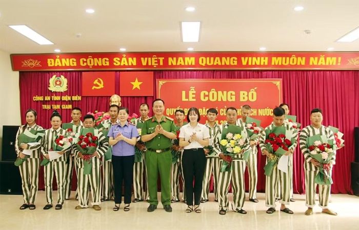  Việc thực hiện đặc xá đảm bảo dân chủ, khách quan, đúng quy định pháp luật. 