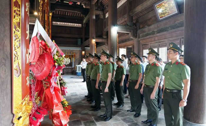 Trong khuôn khổ chương trình, Tổng công ty GTEL đã tổ chức sinh hoạt chính trị tại hai tỉnh Nghệ An và Hà Tĩnh.