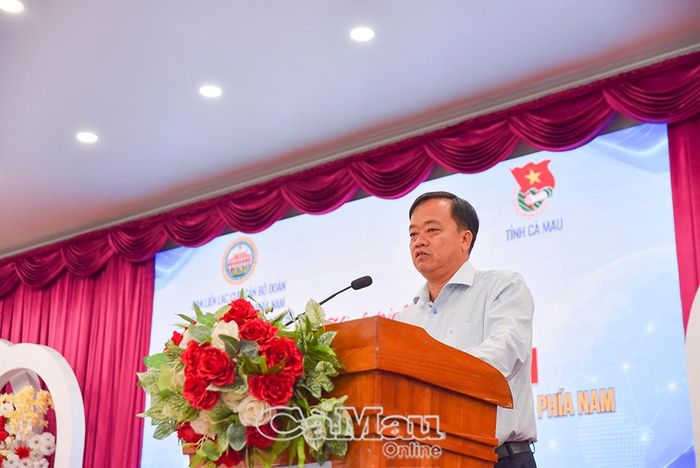 Đồng chí Huỳnh Quốc Việt, Phó Bí thư Thường trực Tỉnh ủy Cà Mau, phát biểu tại chương trình.
