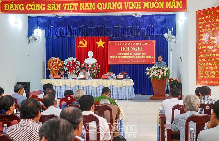 Buổi tiếp xúc cử tri xã Định Thành của đại biểu HĐND tỉnh.