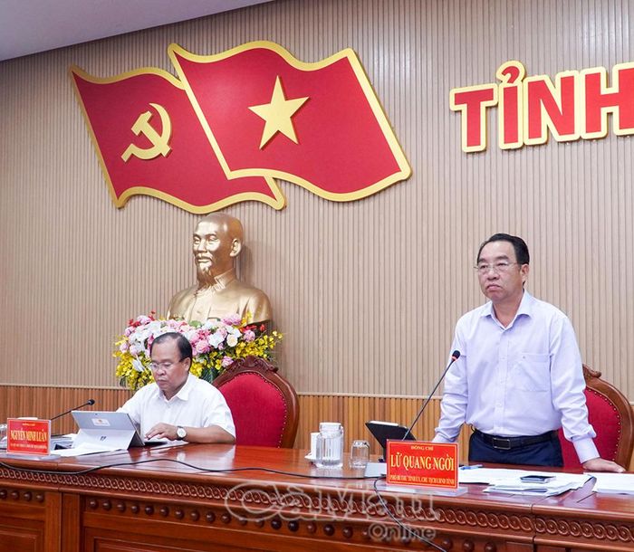 Đồng chí Lữ Quang Ngời, Phó Bí thư Tỉnh ủy, Chủ tịch UBND tỉnh, phát biểu chỉ đạo.