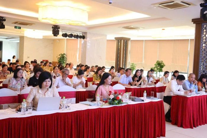 Các đại biểu dự buổi tập huấn. Ảnh: Đ.HIẾU