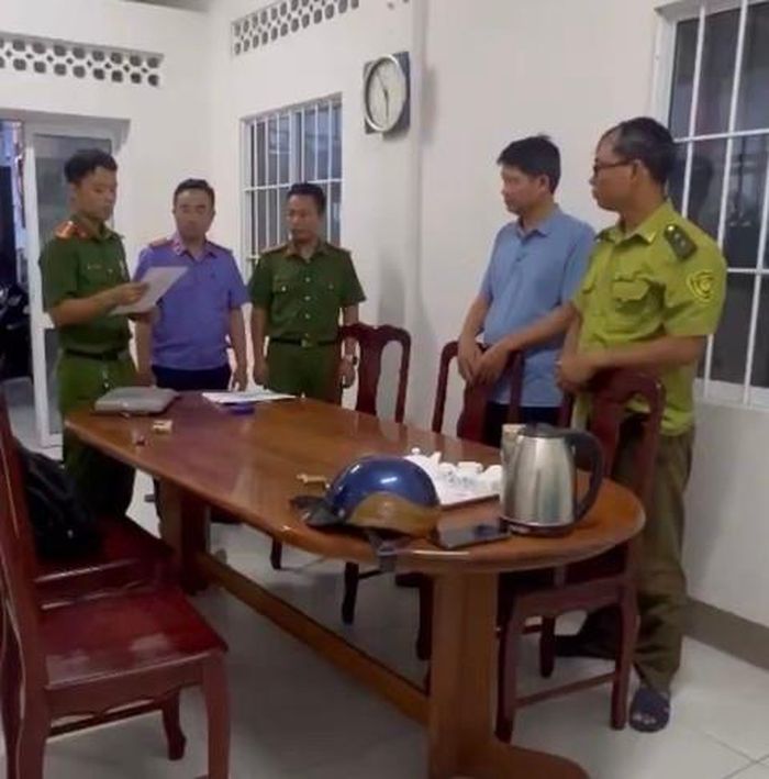 Công an phường Tây Thạnh tuyên truyền phòng, chống ma túy cho các chủ nhà trọ, cơ sở lưu trú