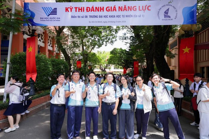 Kỳ thi Đánh giá năng lực đợt của Đại học Quốc gia TP.HCM thu hút 173.121 thí sinh đăng ký dự thi.