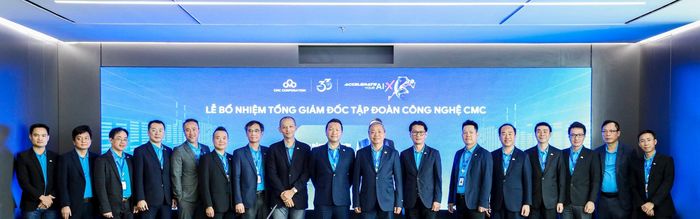 Ban lãnh đạo Tập đoàn Công nghệ CMC được kiện toàn 17 người, trải đều 5 khối kinh doanh chủ chốt. Ảnh: CMC