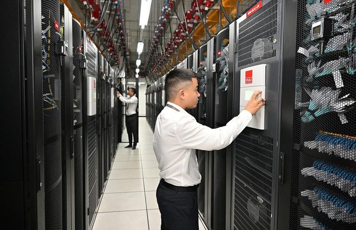 Trung tâm dữ liệu AI của Viettel sở hữu hàng trăm siêu máy tính chuyên dụng phát triển AI. Ảnh: Đức Thọ