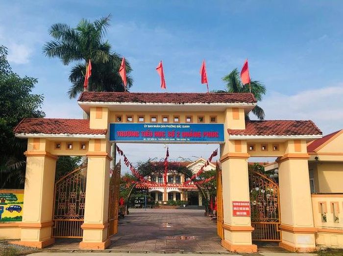 Trường Tiểu học số 2 Quảng Phúc.