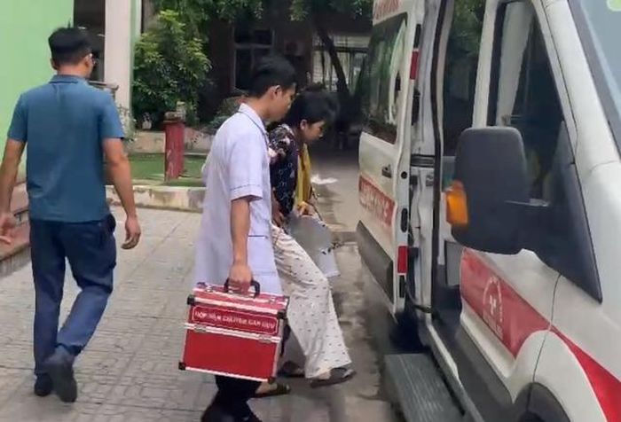 Bệnh nhi vừa trải qua ca phẫu thuật viêm phúc mạc ruột thừa đủ điều kiện tham gia kỳ thi tuyển sinh lớp 10.