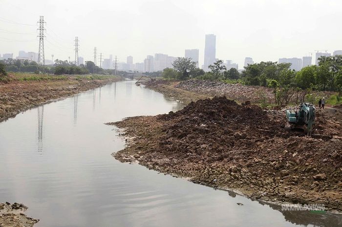 Tuyến kênh tiêu thoát nước được nạo vét, mở rộng nhằm tăng khả năng dẫn dòng.