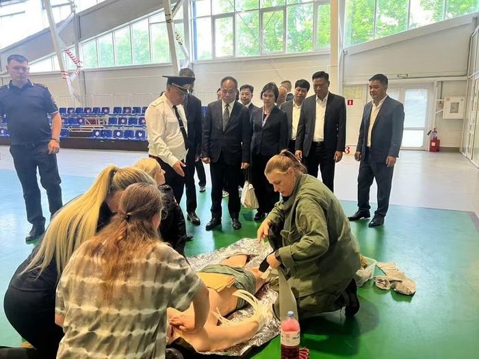 Đoàn công tác của CATP Hà Nội khảo sát các mô hình huấn luyện, đào tạo, chiến đấu tại Cục Nội vụ vùng Đông Bắc.