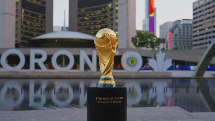  Cúp vàng ở Toronto. Ảnh: FF. 