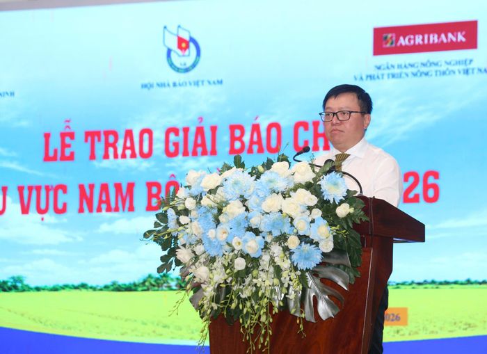 Nhà báo Lê Quốc Minh, Chủ tịch Hội Nhà báo Việt Nam phát biểu tại buổi lễ. Ảnh: HUỲNH DU