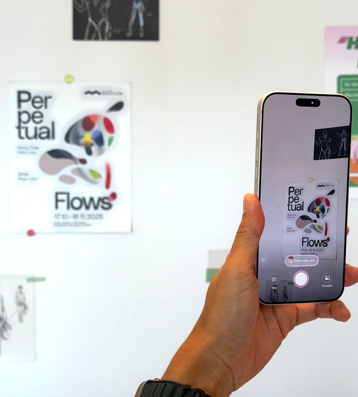  Những tính năng AI như nhận biết vật thể, nội dung qua camera iPhone được tích hợp trên Apple Intelligence từ thế hệ iPhone 15 Pro. Ảnh: Tuấn Anh. 