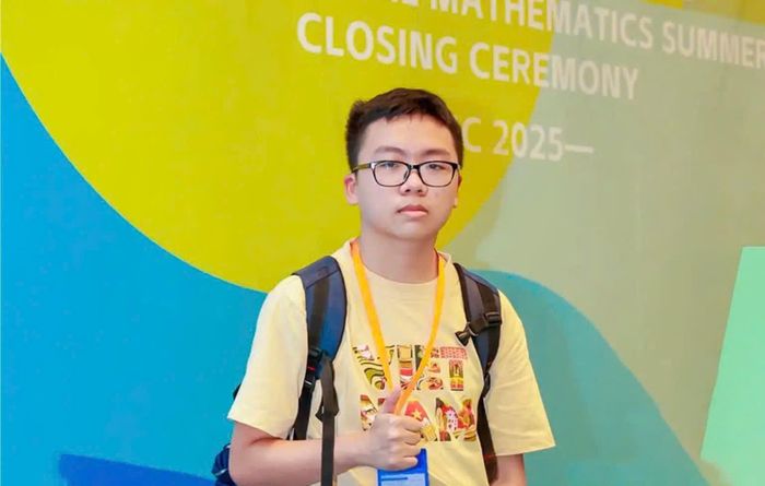  Em Trần Đại Thành Danh, học sinh lớp 12 trường Phổ thông Năng khiếu. Ảnh: VNUHCM. 