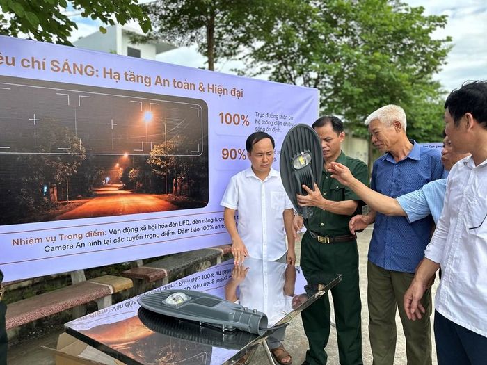 Thiết bị chiếu sáng đèn đường trong thôn sẽ được tiến hành lắp đặt