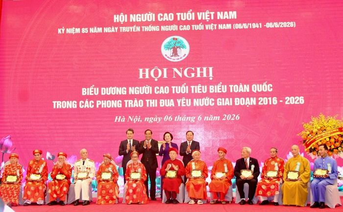 Tôn vinh 169 người cao tuổi tiêu biểu toàn quốc trong các phong trào thi đua yêu nước giai đoạn 2021-2026