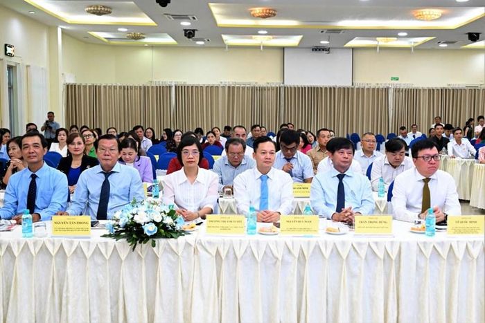 Các đại biểu dự Lễ trao giải