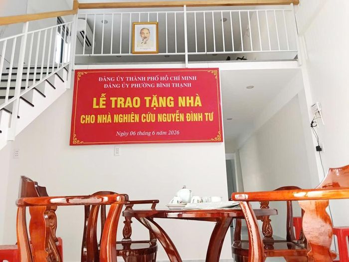 Nhà nghiên cứu Nguyễn Đình Tư nói sẽ biến nơi này thành không gian lưu niệm. Ảnh: Lê Ngọc Hân