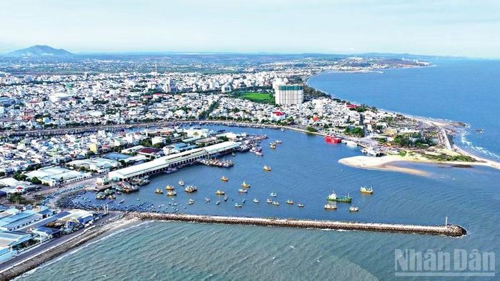 Khu vực đông nam tỉnh Lâm Đồng có lợi thế phát triển kinh tế biển.