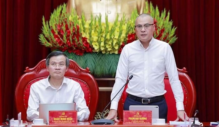 Bí thư Tỉnh ủy Phú Thọ Phạm Đại Dương phát biểu gợi mở một số nhiệm vụ trọng tâm mà tỉnh Phú Thọ triển khai với mục tiêu tăng trưởng hai con số của tỉnh.
