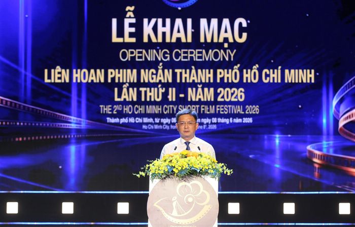 Phó Chủ tịch UBND TPHCM Nguyễn Mạnh Cường phát biểu chào mừng tại lễ khai mạc. Ảnh: DŨNG PHƯƠNG